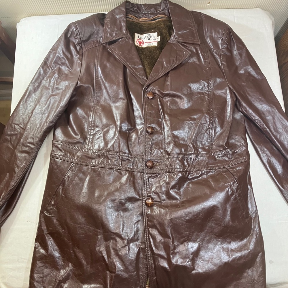 Vintage Sears The Leather Shop Brown Genuine Leather Coat Zip Out Fur Lining 42
